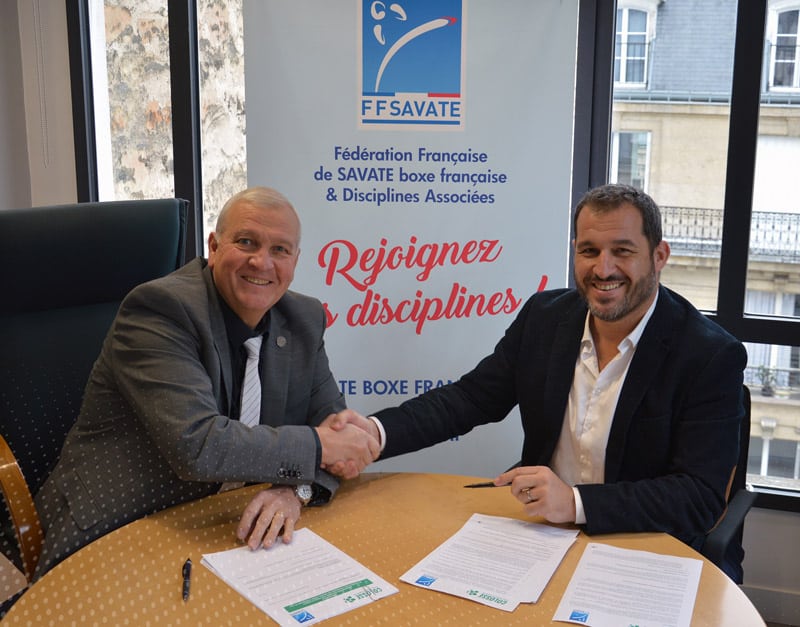 La fédération française de Savate devient partenaire de l'association colosse aux pieds d'argile