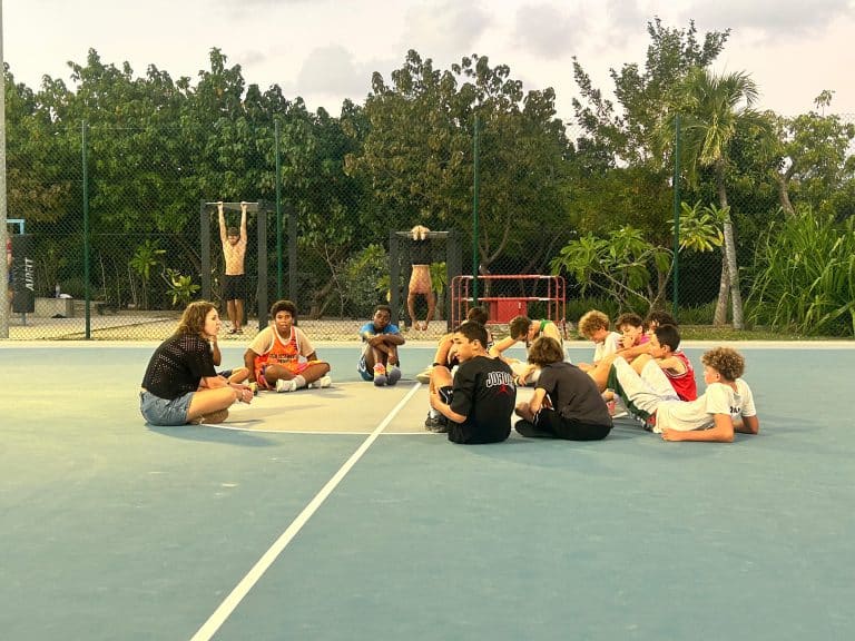 Sensibilisation des jeunes sportifs du club SBH